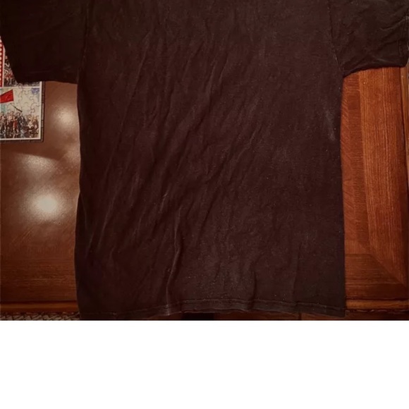 𧨠"WINDS OF PLAGUEβ BAND T-SHIRT (SEND ANY OFFERS OVER $13βΌοΈ) 𧨠- Picture 5 of 6